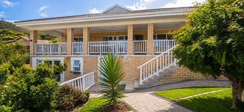 4 Bedroom Property for Sale in Hersham Western Cape